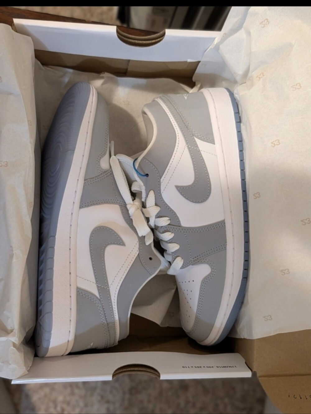 Jordan Women's Low-Top Sneakers in Light Gray and White